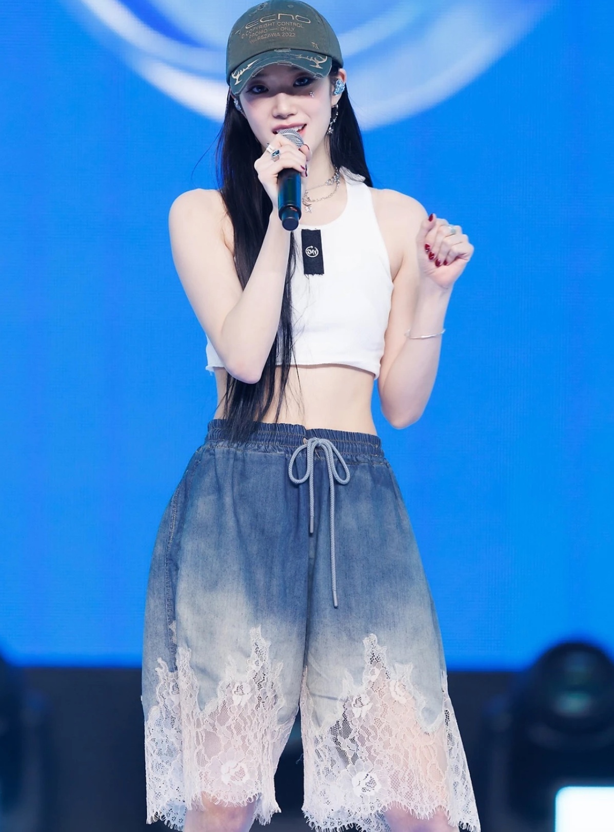  Le Sserafim Kazuha Lace Elegant Top Denim Shorts inspired Set