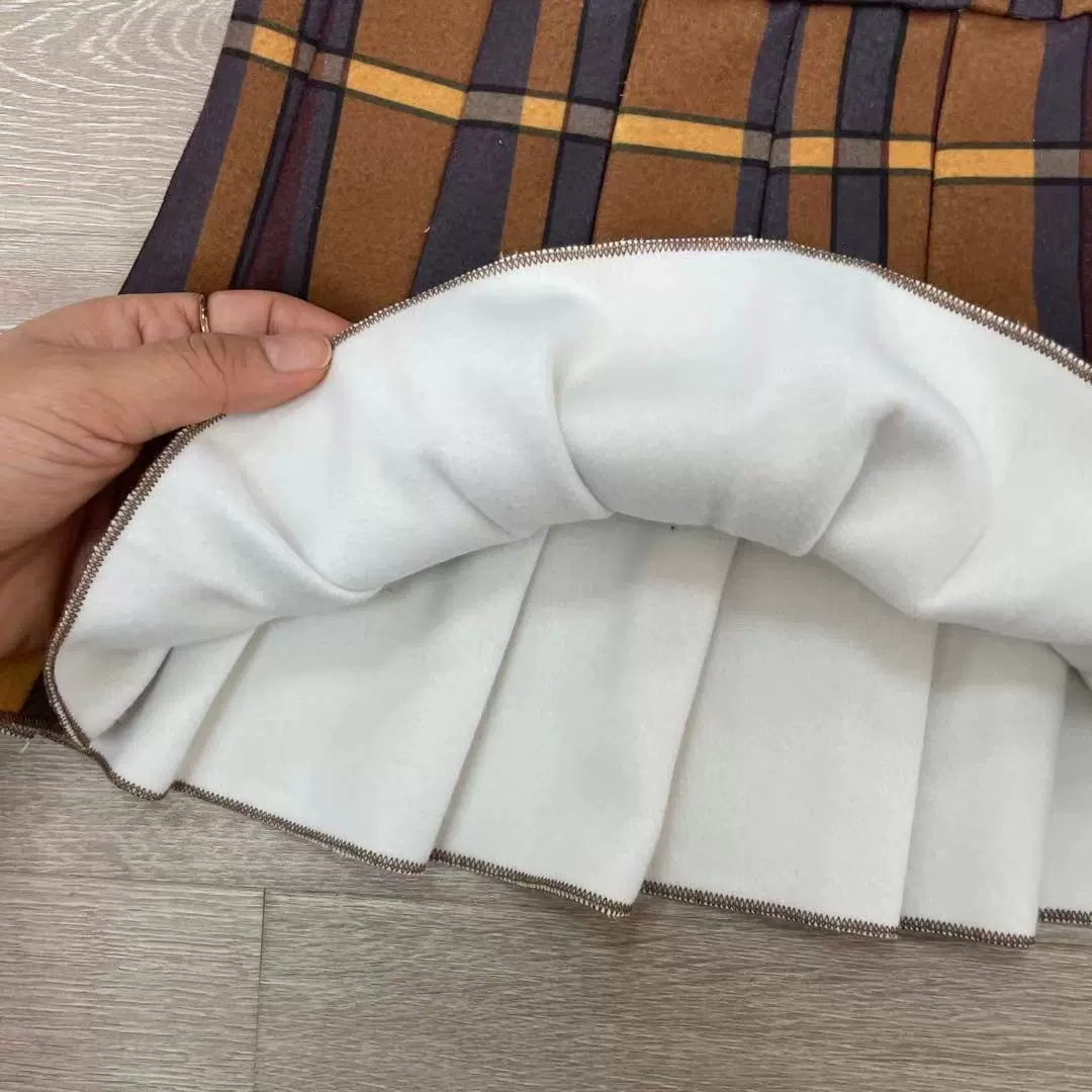 Crew neck wool sweater-Taylor Swift