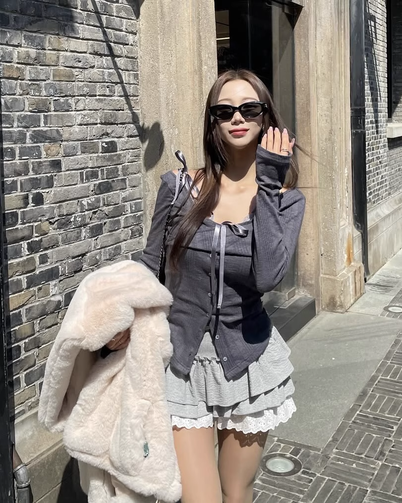 BabyMonster Ahyeon Inspired Long Sleeve Slim Fit Cardigan