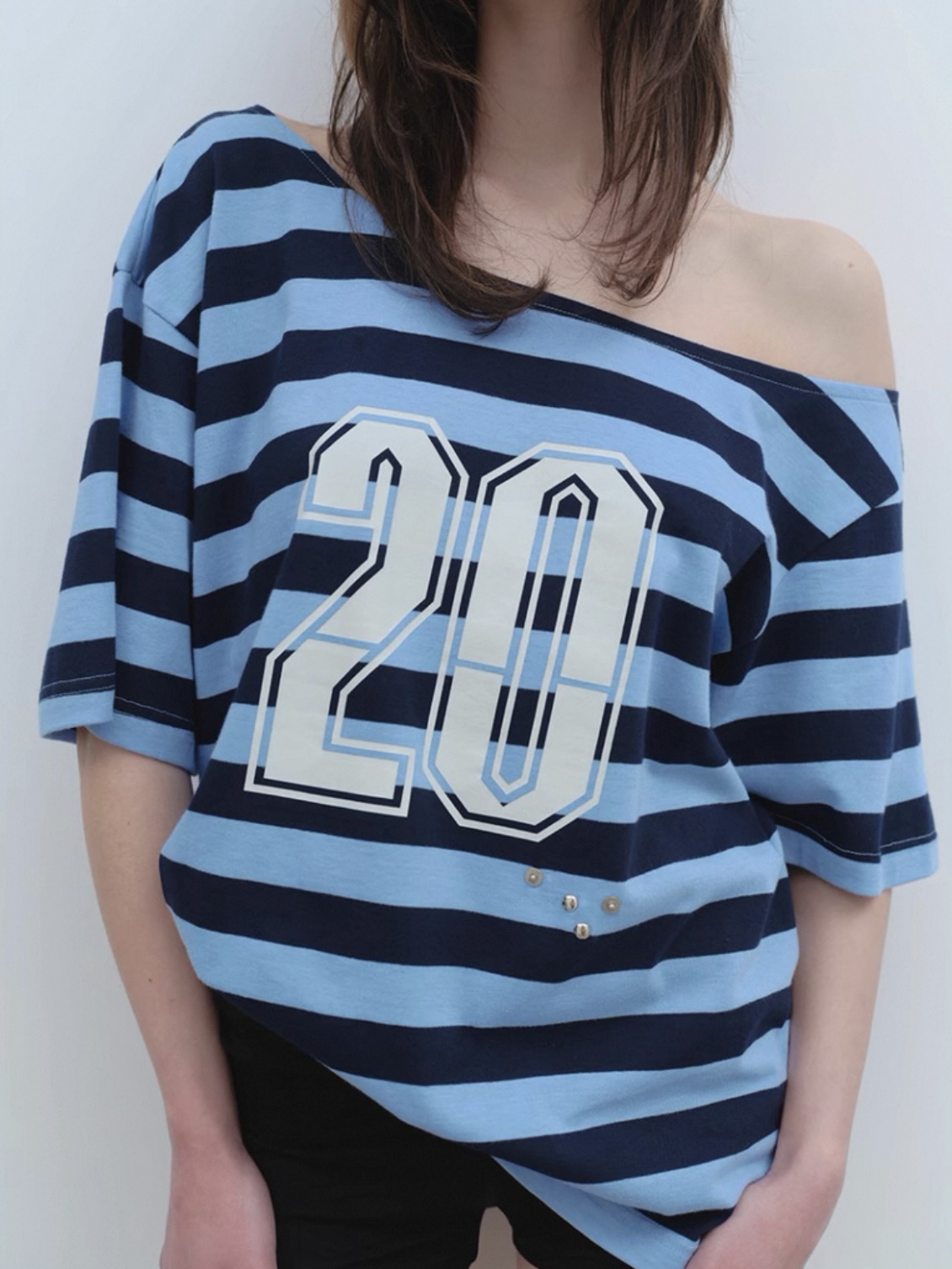 Gidle Miyeon Inspired Off-Shoulder Stripe T-Shirts