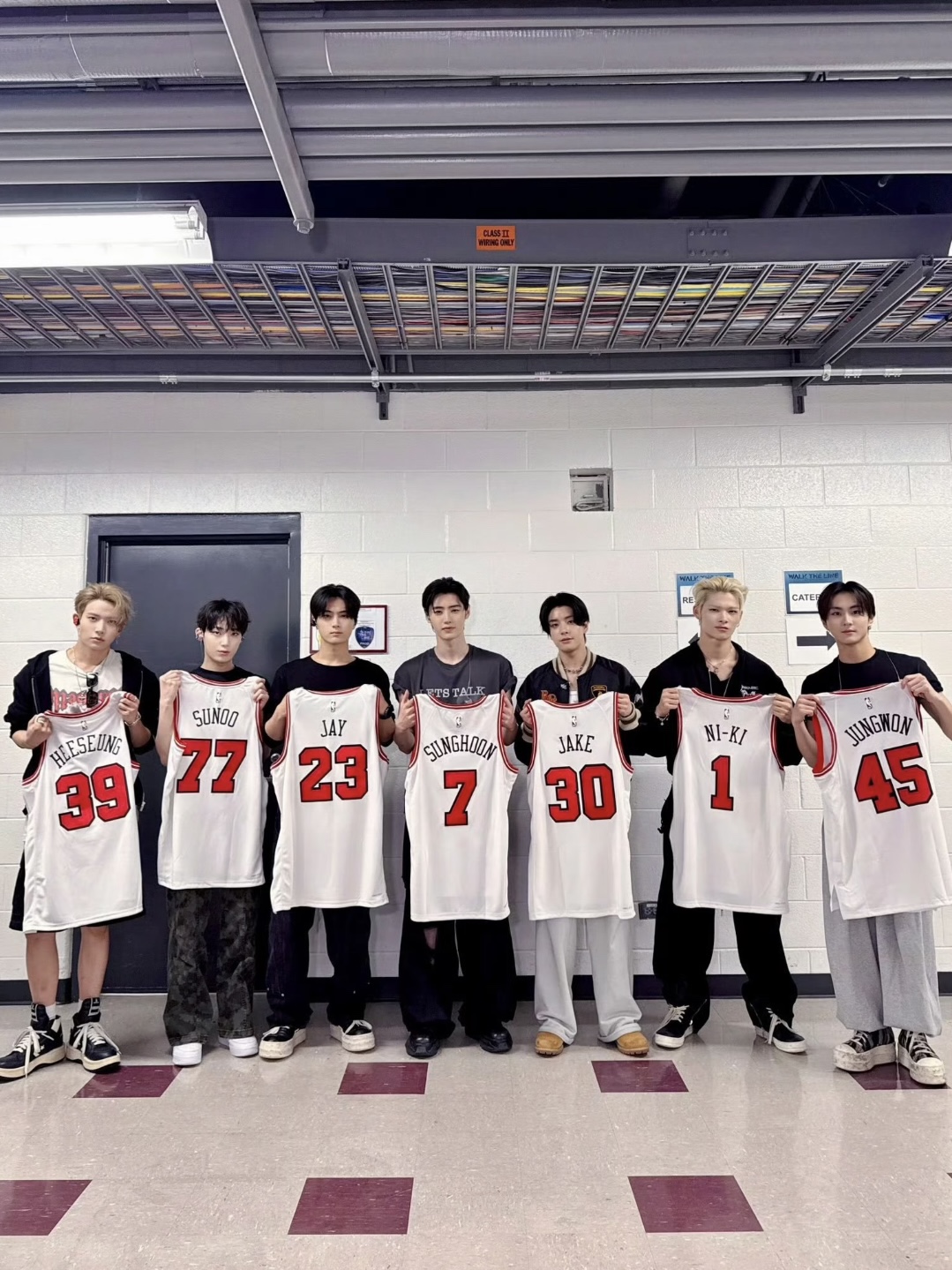 ENHYPEN Chicago Bulls Customized Jersey