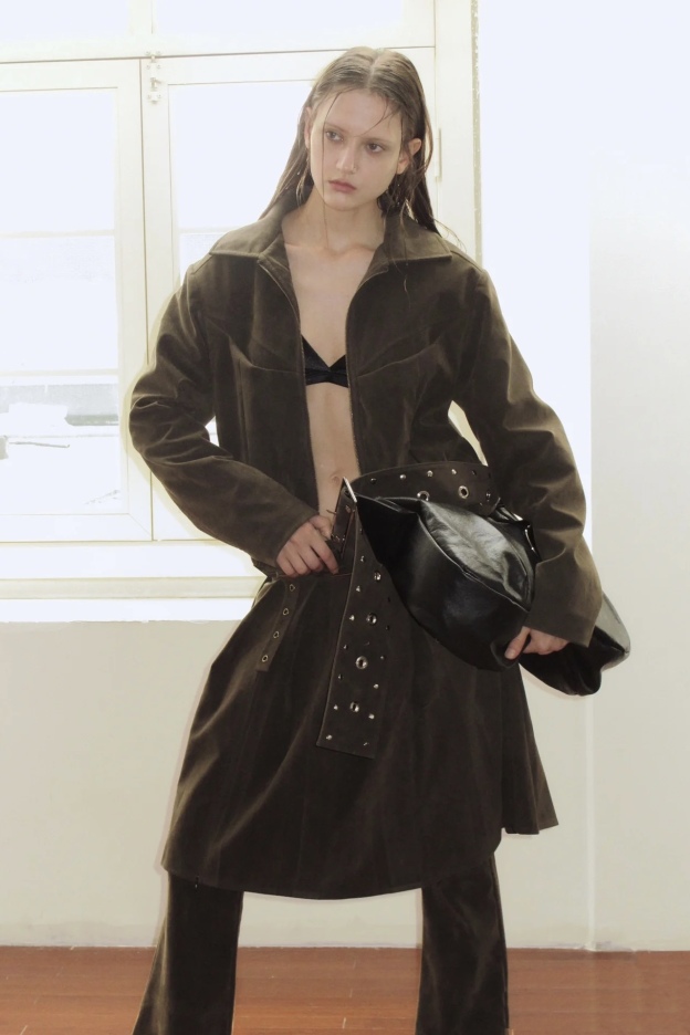 Layered faux two-piece denim skirt pants-Straykids outfit inspiration Stay