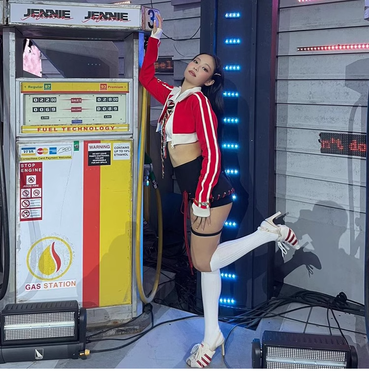 Colorblocked Jacket Bow Tie Shirt Short Skirt Set-Blackpink Jennie