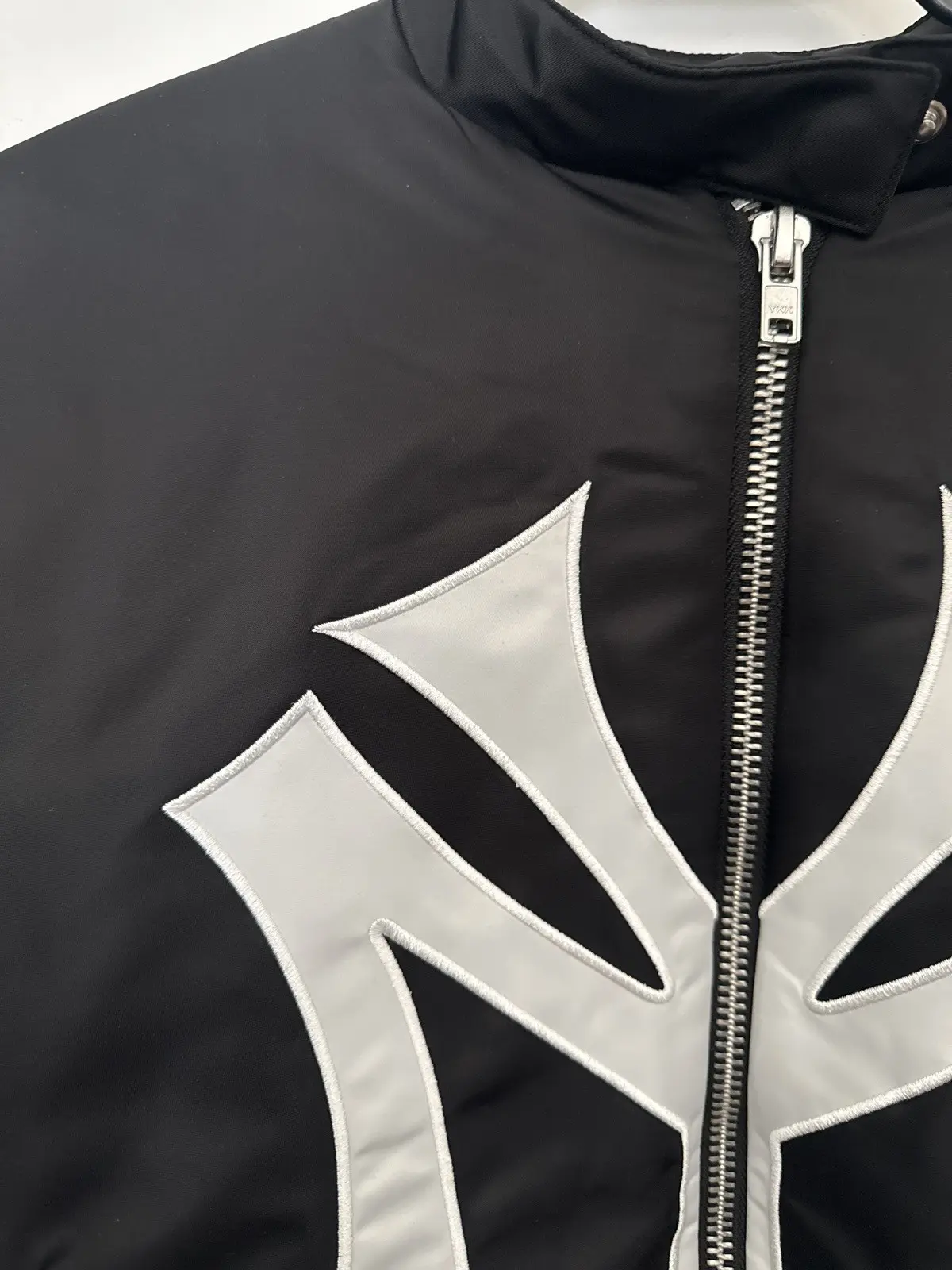 Cortis&Enhypen&Seventeen&Straykids Inspired M Logo Bomber Jacket