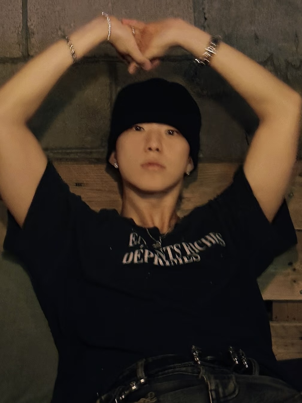 Enhypen Jay&Seventeen Hoshi Distressed Washed Keywords Inspired Short Sleeve T-shirt