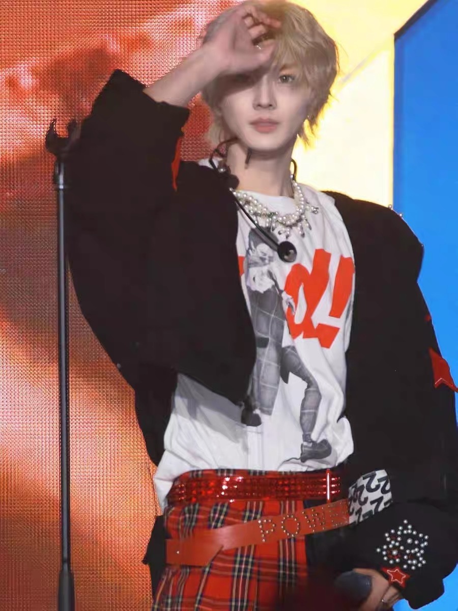ENHYPEN Jungwon Inspired Kid Graphic Sleeveless Tee