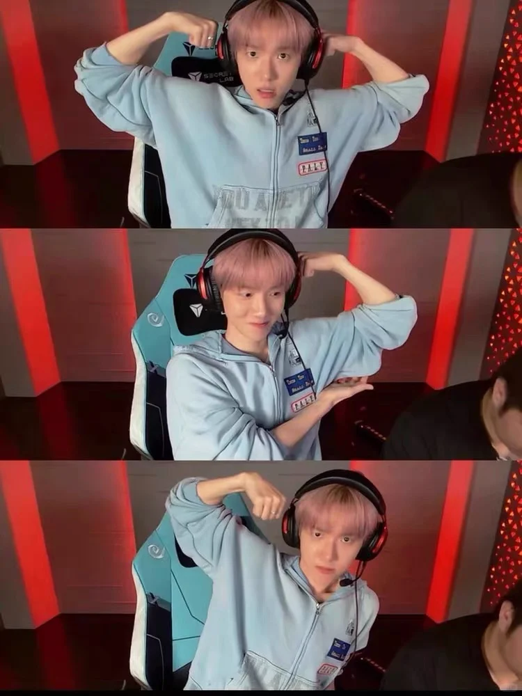 CORTIS MARTIN INSPIRED ZANUCKS ZIP HOODED SWEATSHIRT