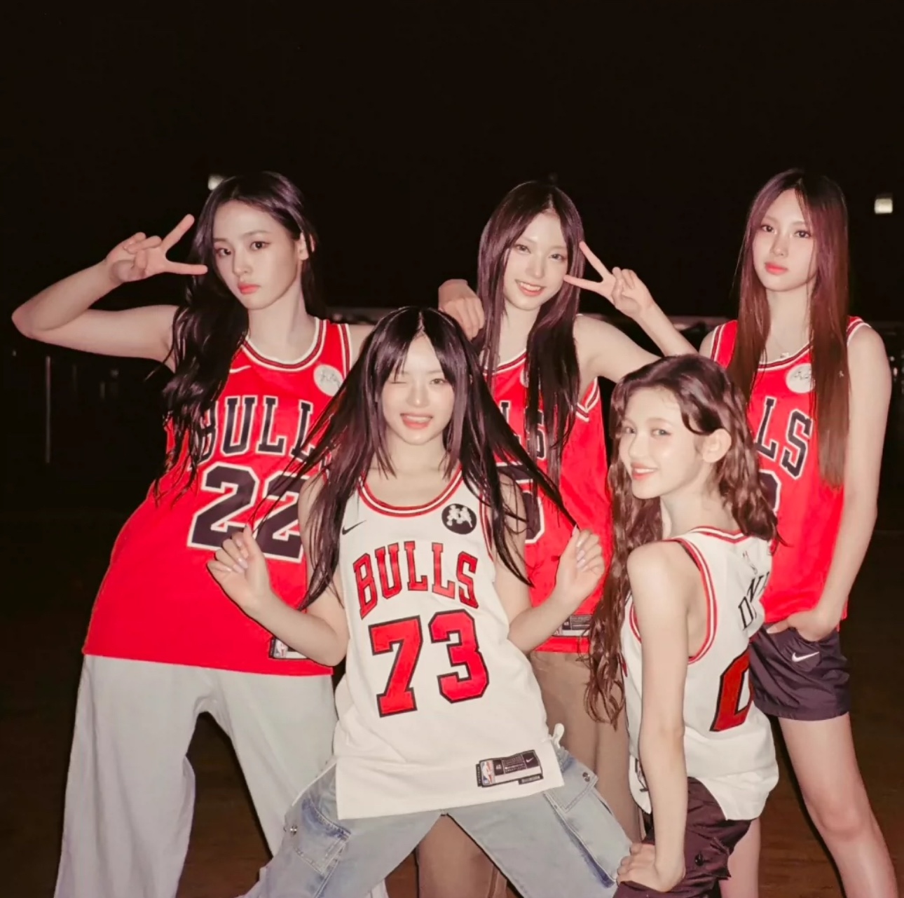 NEWJEANS HANNI customized Chicago Bulls 73 Jersey