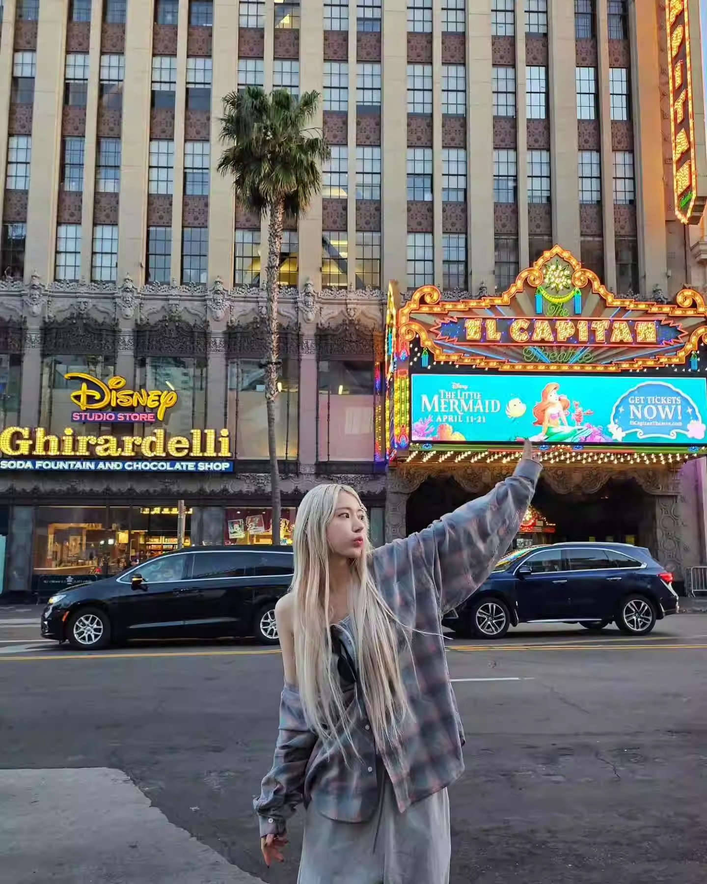 LE SSERAFIM Sakura& BABYMONSTER Ahyeon Inspired Colorblock Plaid Shirt