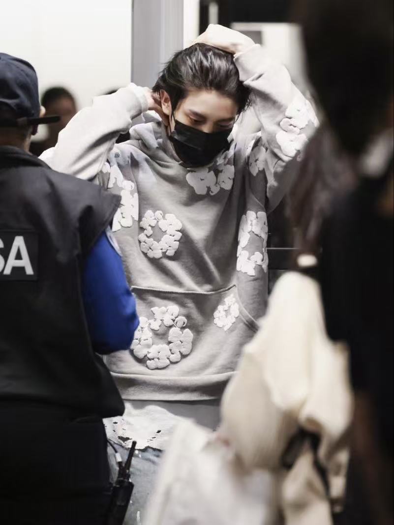 Enhypen Niki&Jake Inspired Cotton Wreath Sweatshirt Set-NI-KI