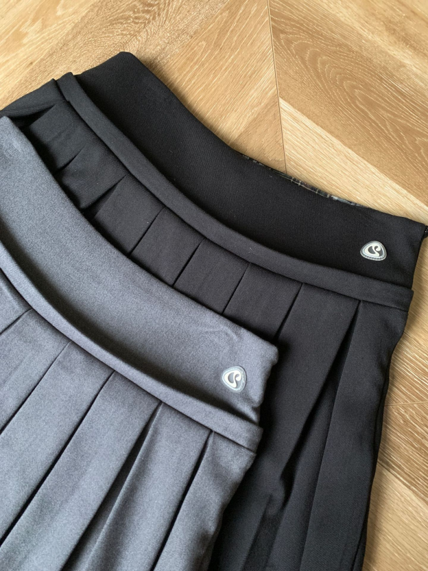 Newjeans Haerin Inspired Peter Pan Collar Jacket & Pleated Skirt Set