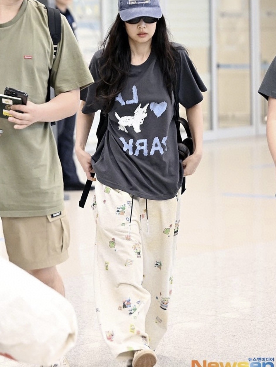 Blackpink Jennie Inspired Cartoon Printed Sweatpants