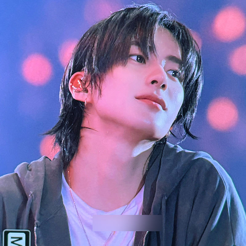 RIIZE 2024 RIIZING DAY Inspired Zip-up Hoodie