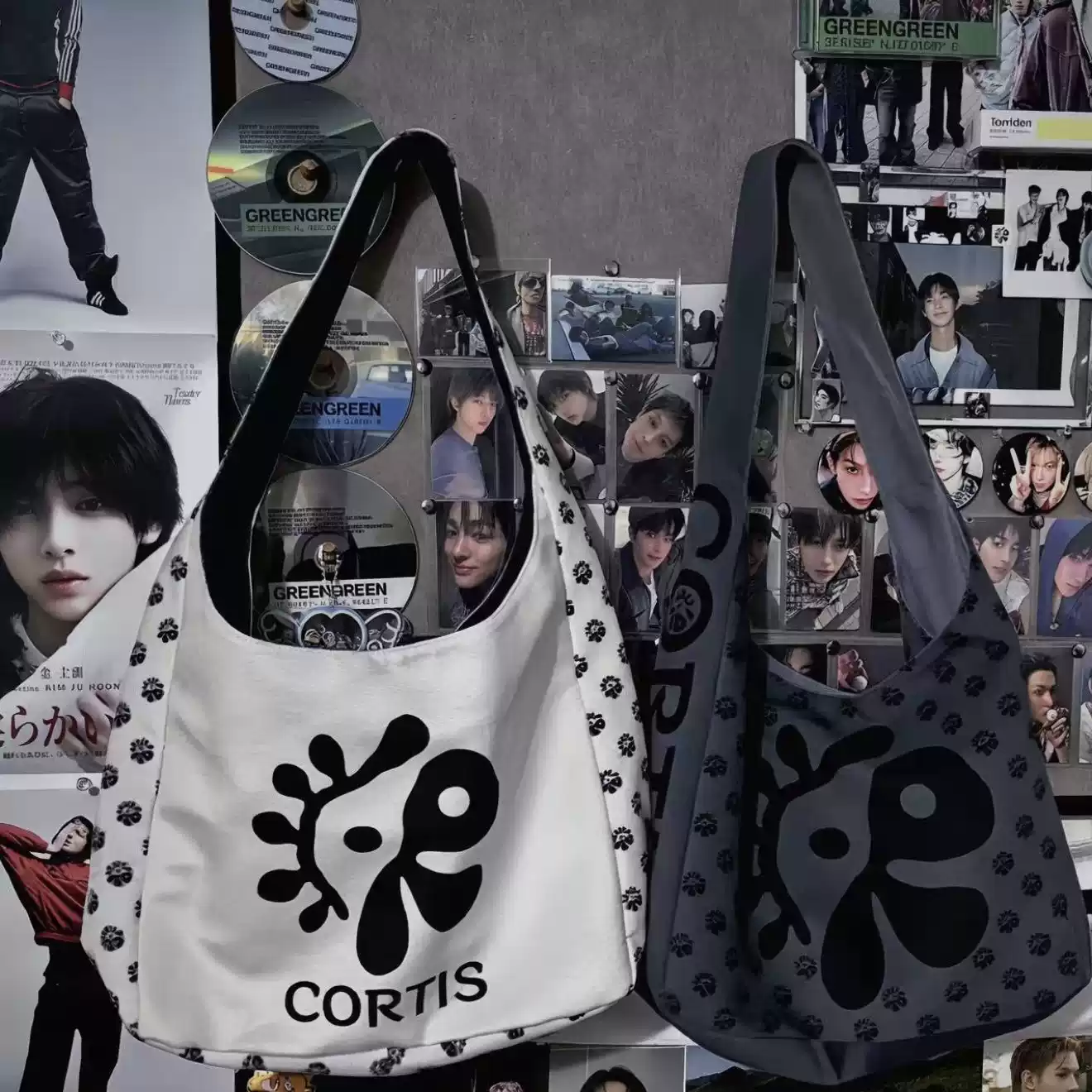 Cortis Printed Canvas Tote Bag 