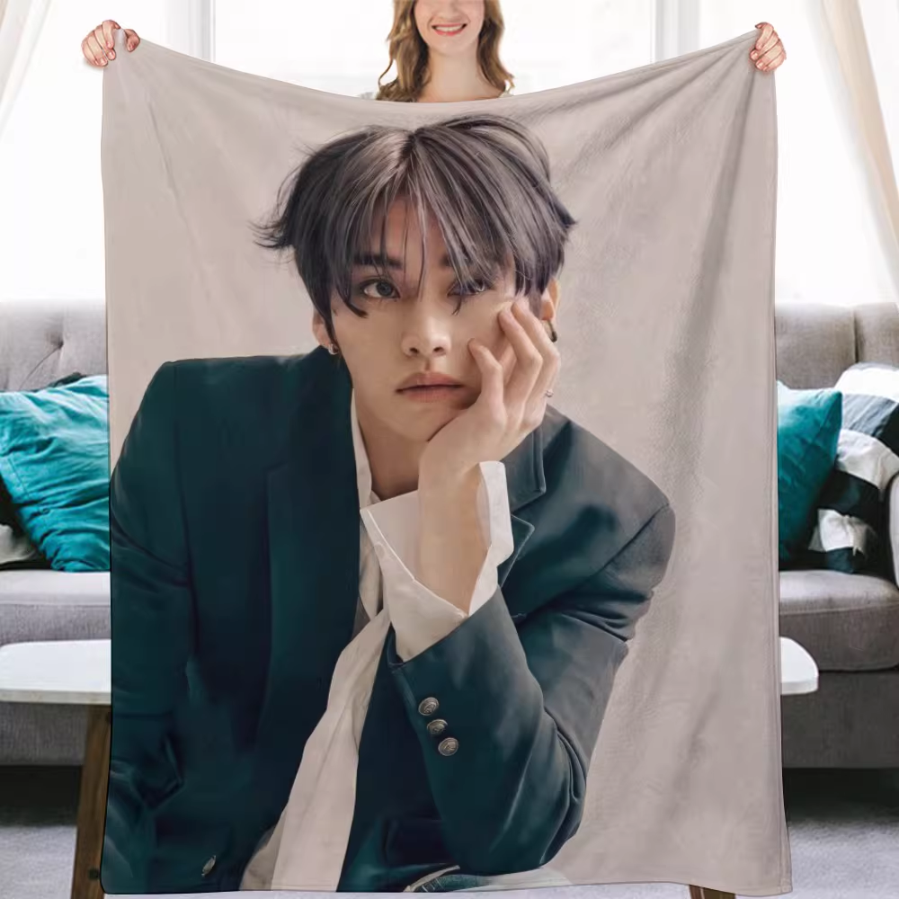 Stray kids Leeknow Fanmade Flanne Blanket - Kpop Concert Fan Blanket-Straykids