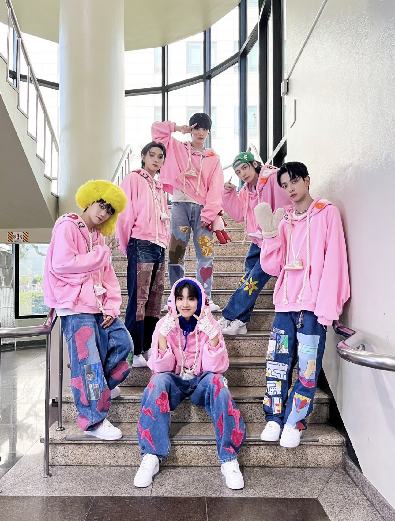 BND one and only stage inspired BLUE HOODIE PIINK HOODIE
