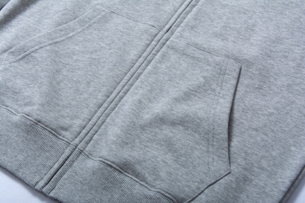 LE SSERAFIM Sakura inspired zip-up hoodie