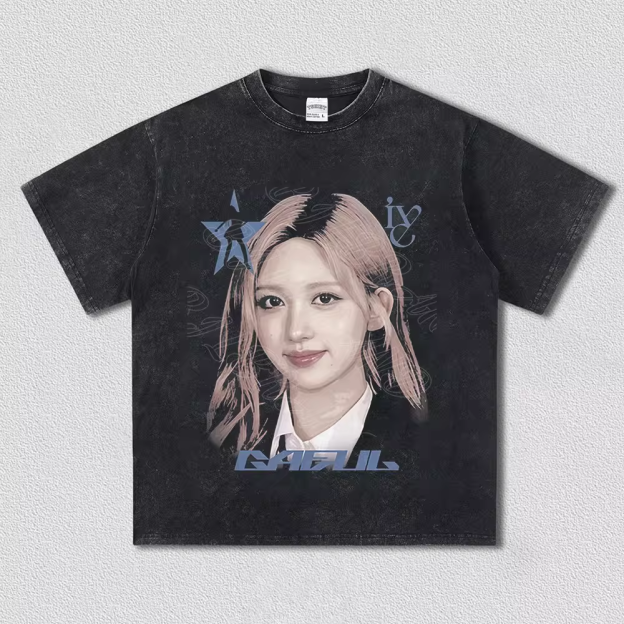 IVE Member Retro Portrait Graphic T-Shirt