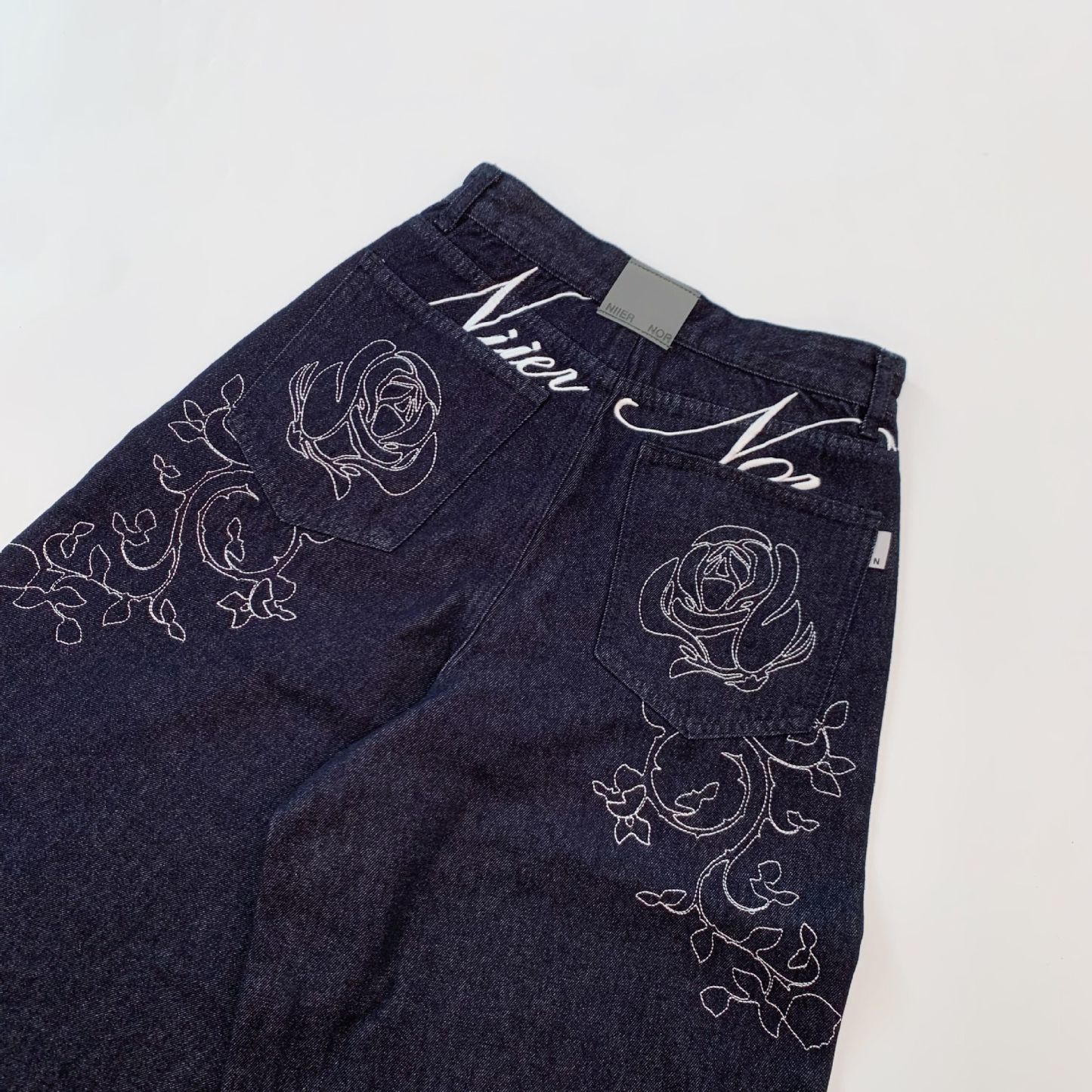 Aespa Ningning&Red Velvet Seulgi Inspired Rose Embroidered Denim Pants