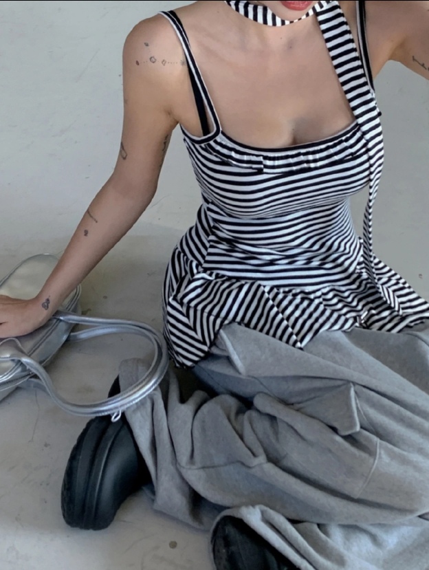 BABYMONSTER Ahyeon Summer Striped Scarf Set