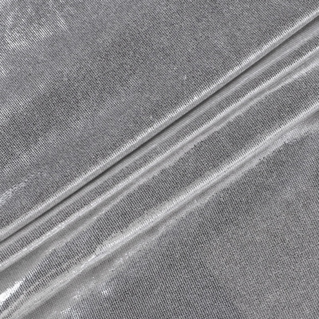 Blackpink Jisoo Inspired Metallic Halter Crop Top