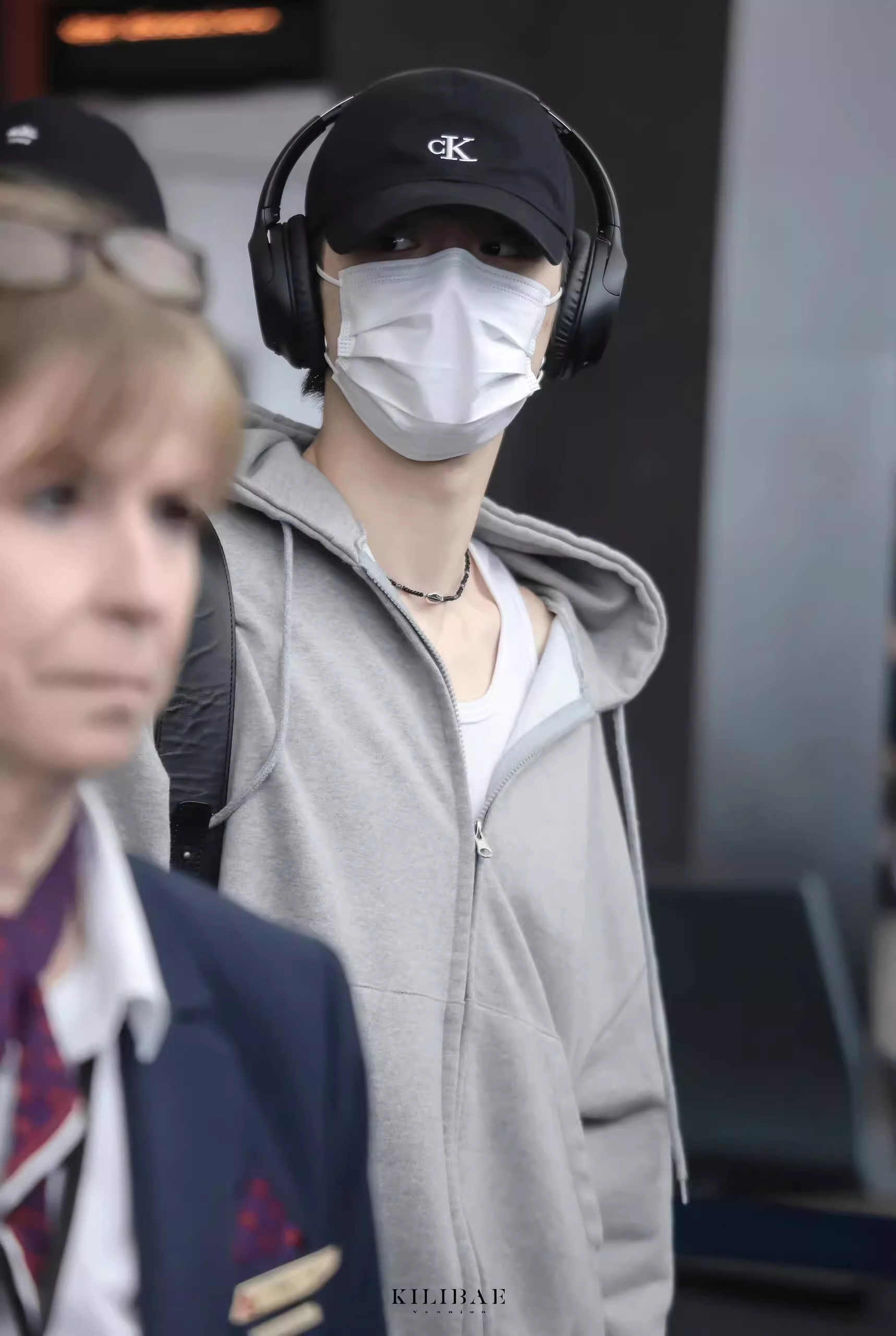 TXT YEONJUN Inspired Grey Zip-Up Hoodie