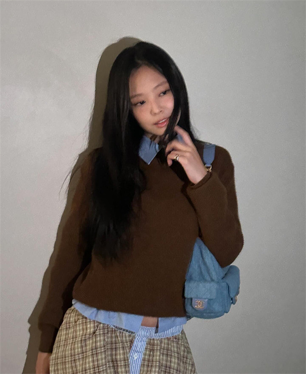 Clashing Color Elastic Waist Bubble Shorts Skirt-Blackpink Jennie