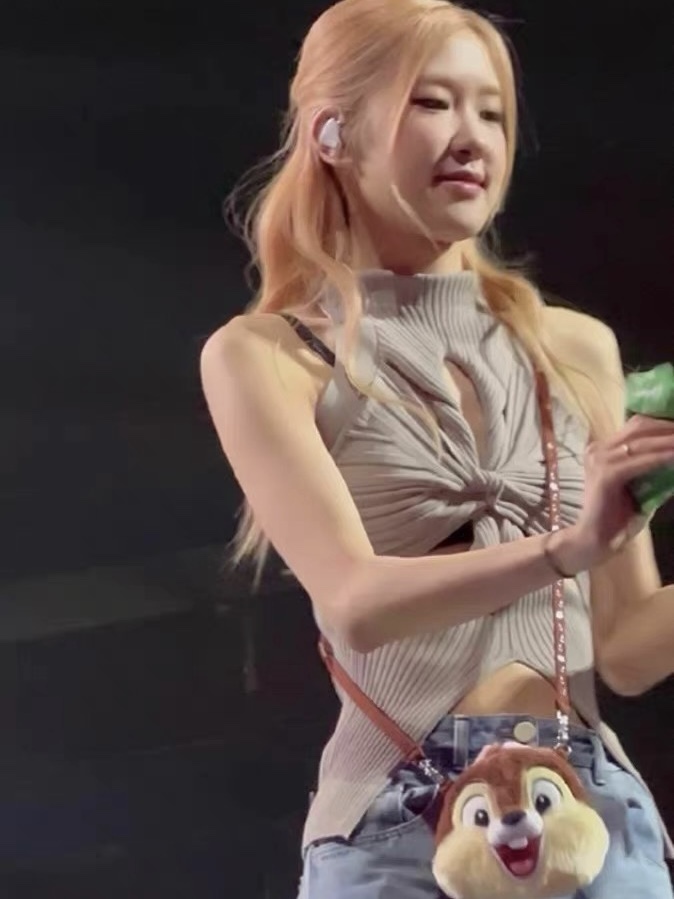 Blackpink Rosé & Red Velvet Seulgi Inspired Cut - Out Knit Top
