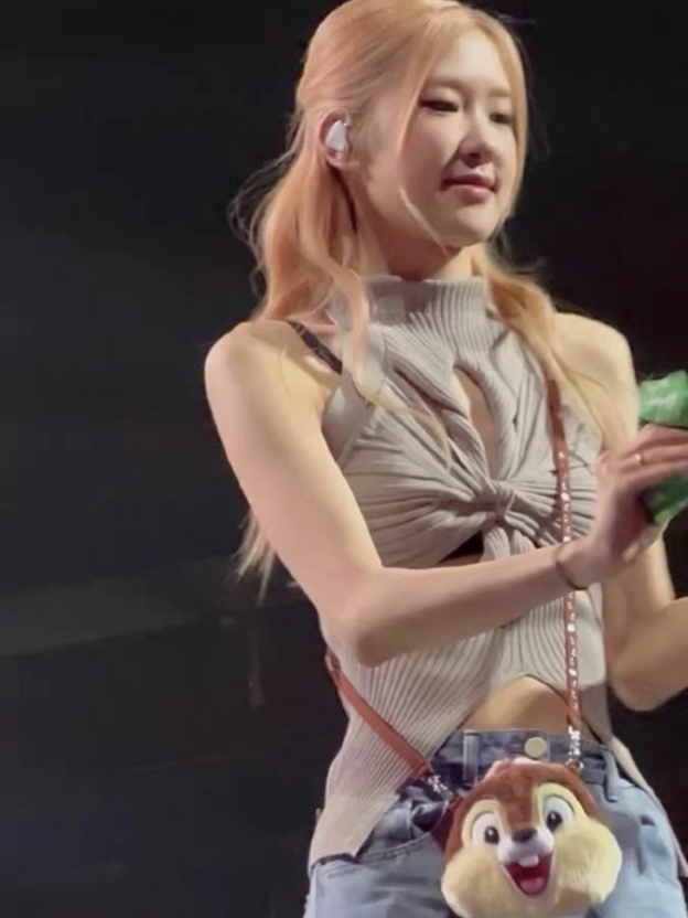 Blackpink Rosé & Red Velvet Seulgi Inspired Cut - Out Knit Top
