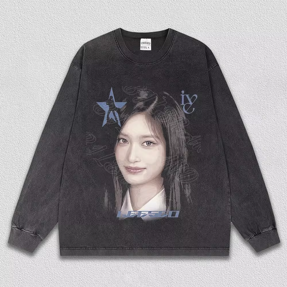 IVE Member Retro Portrait Graphic T-Shirt