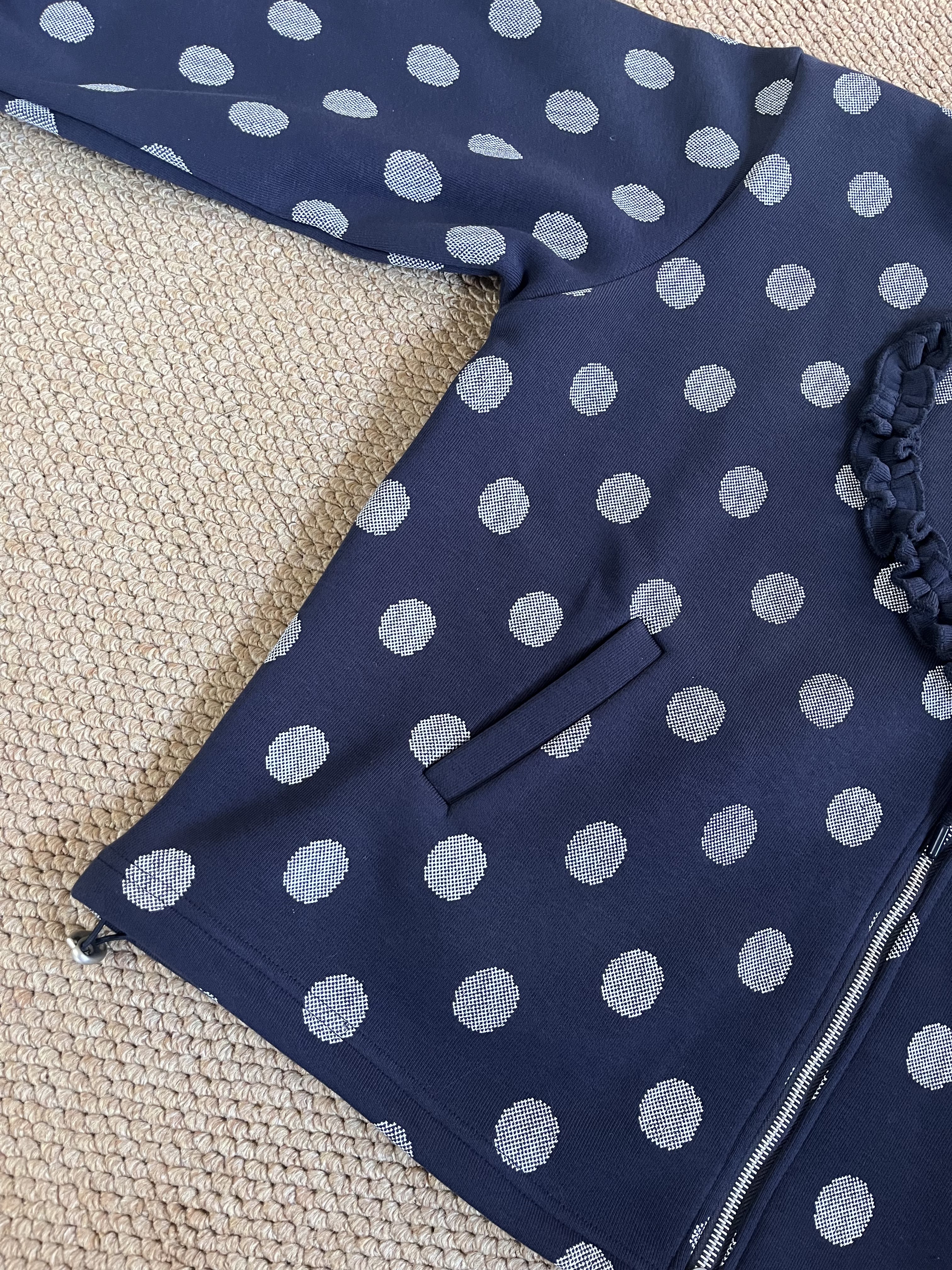 IVE REI Heart Shaped Ruffled Polka dot Zip up Hoodie