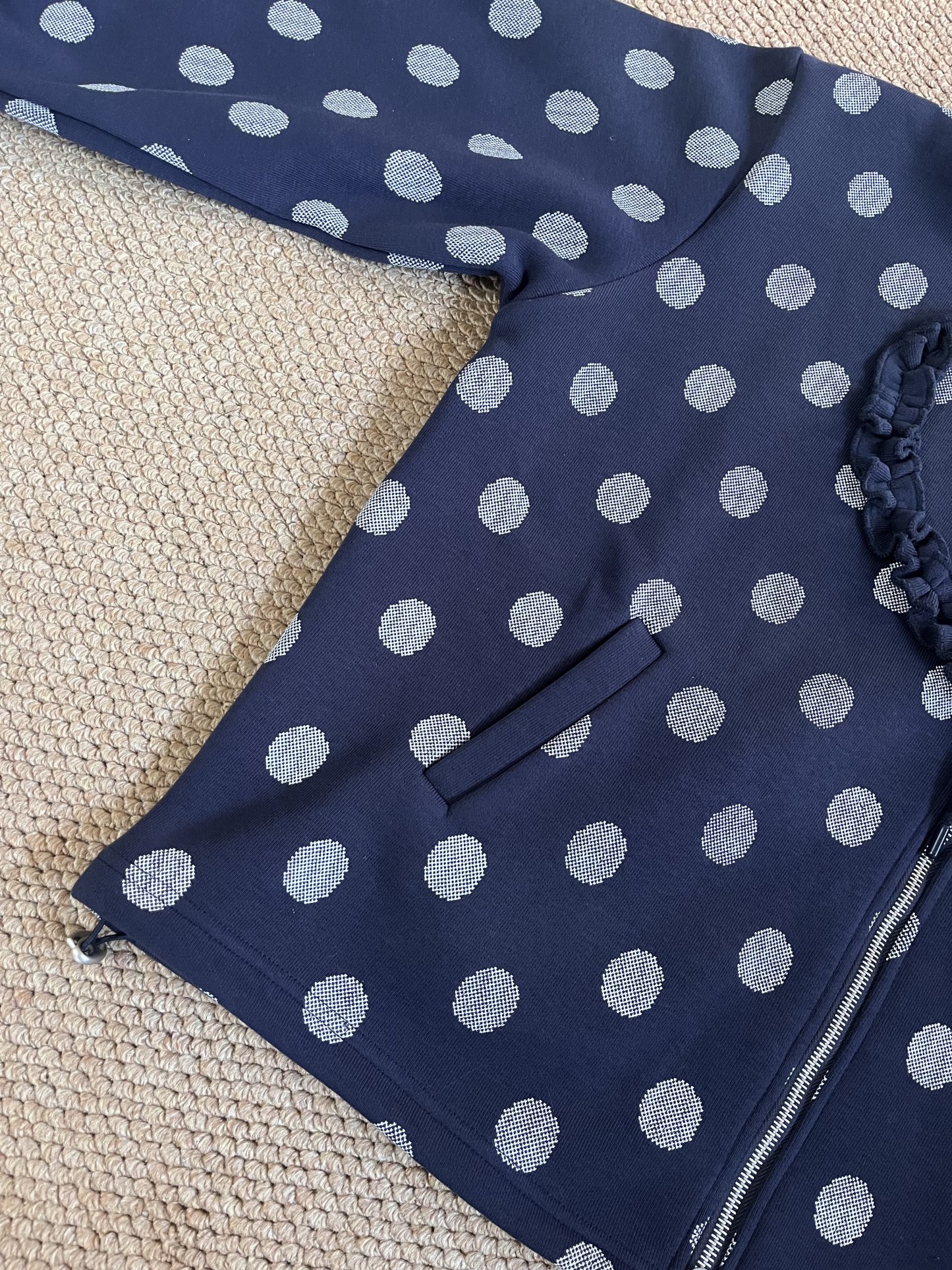 IVE REI Heart Shaped Ruffled Polka dot Zip up Hoodie