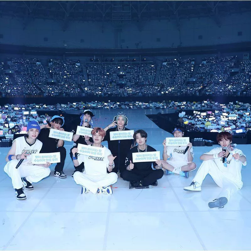 StrayKids 3RD FM PILOT FOR 5STAR T-shirt-Straykids