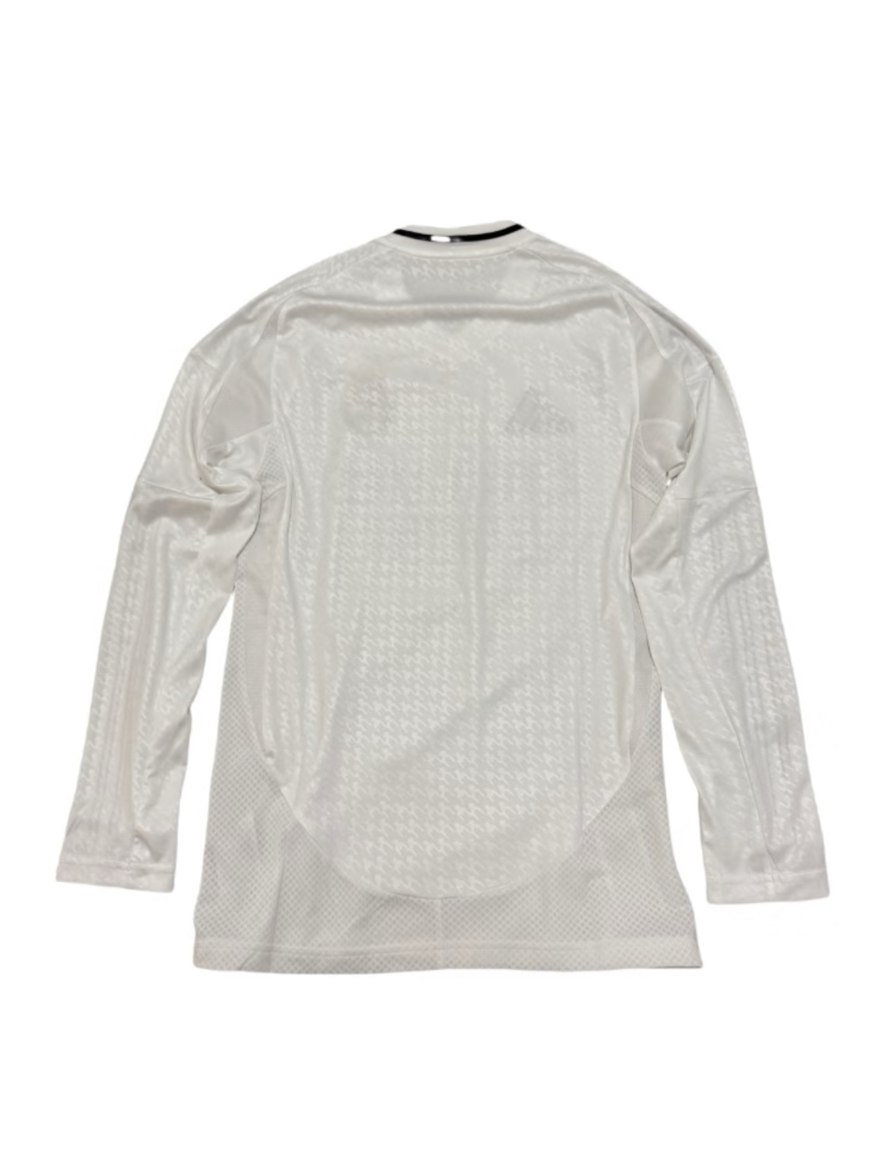 Illit MOLA custom remake jersey