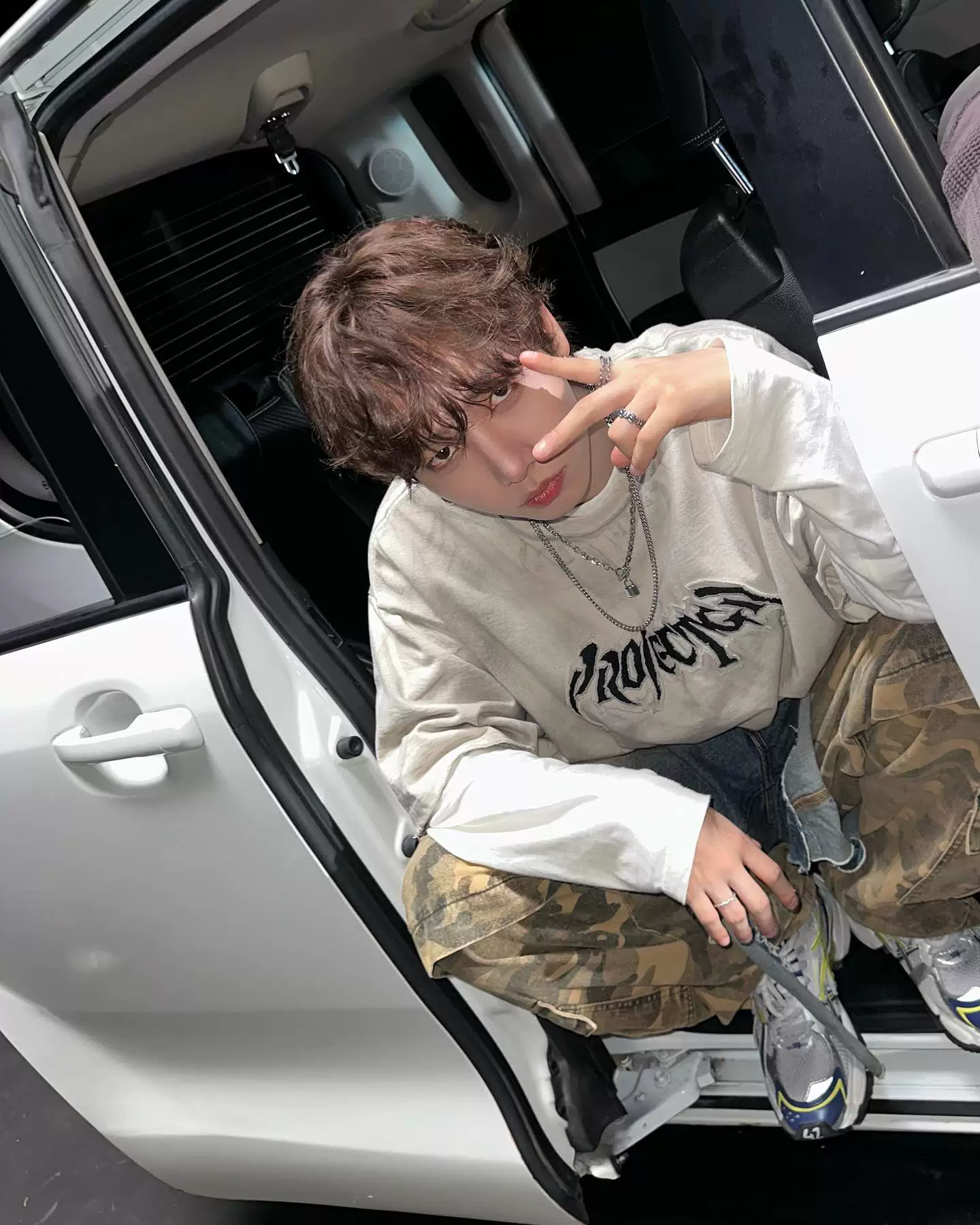 Boynextdoor Jaehyun Inspired Spray Dyed Gothic Logo Oversized T-Shirt