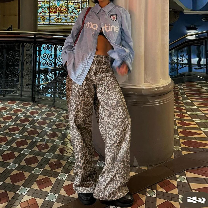 Leopard print low-rise straight-leg pants-Aespa Ningning