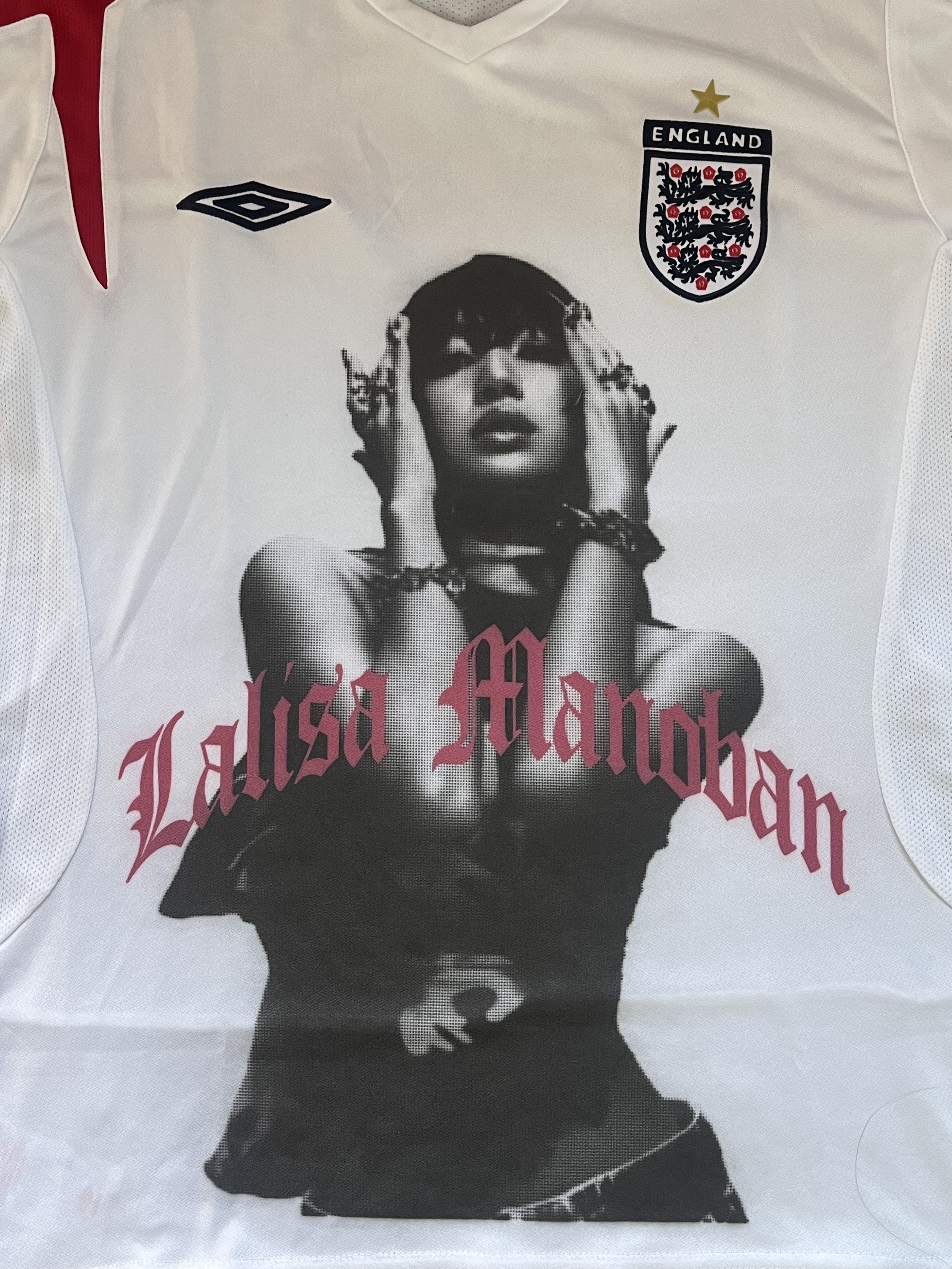 Blackpink Lisa-Inspired Custom England Remake Jersey