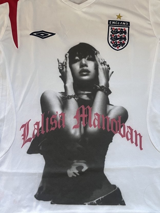 Blackpink Lisa-Inspired Custom England Remake Jersey