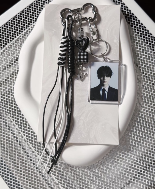 ENHYPEN Member Handmade Acrylic Keychain Bag Charm