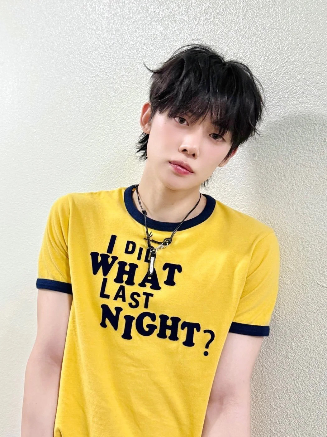 Seventeen Mingyu & TXT Yeonjun Inspired Vibrant Yellow Contrast Short Sleeve Tee