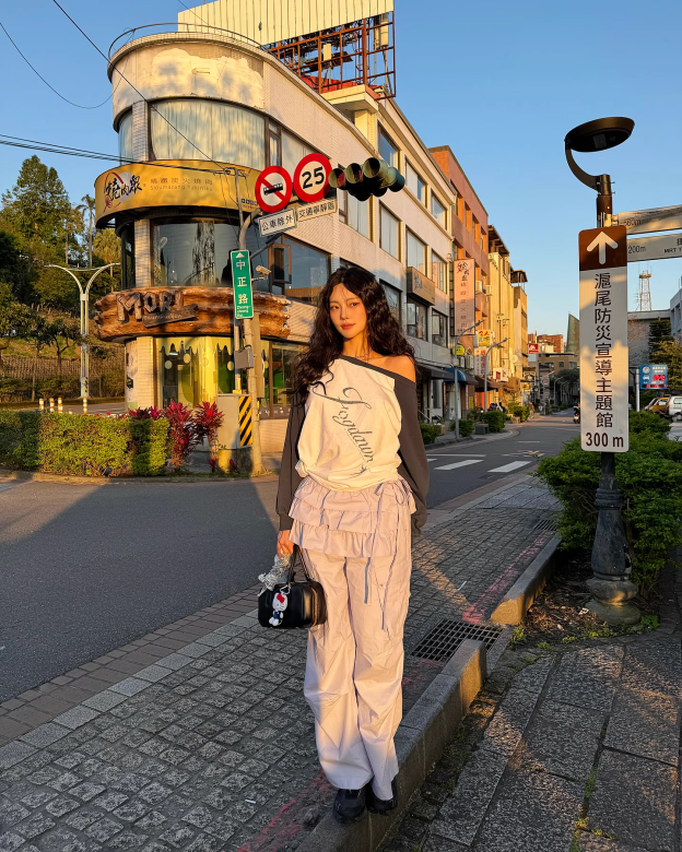 ILLIT Minju Inspired Printed Long Sleeve T-Shirt