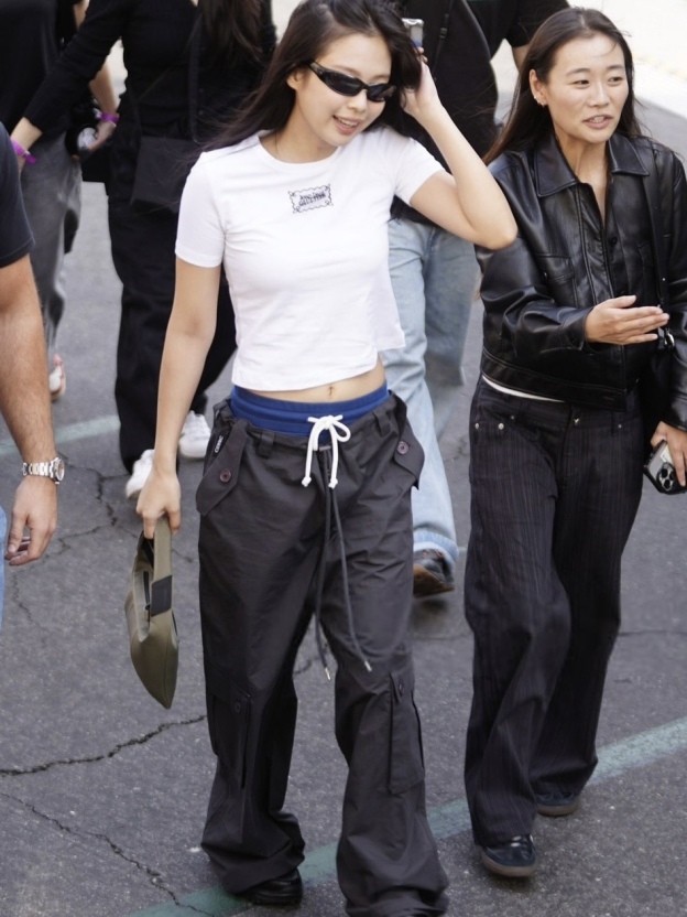 Blackpink Jennie Inspired Pockets Cargo Pants