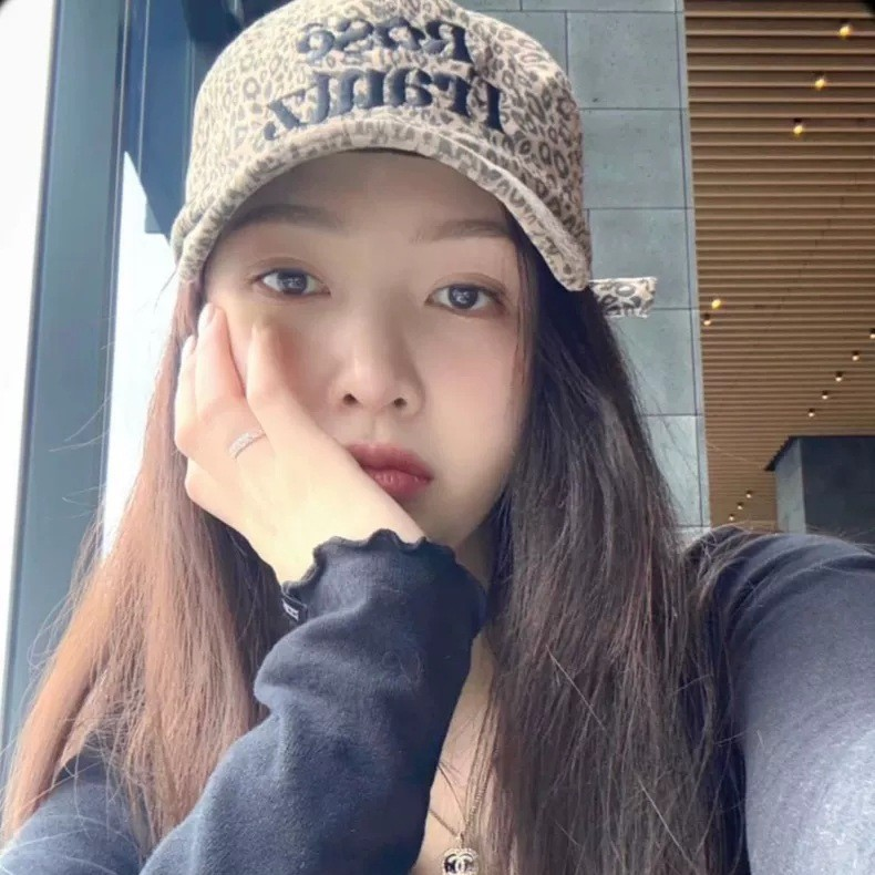 Red Velvet JOY Inspired Leopard Baseball Cap