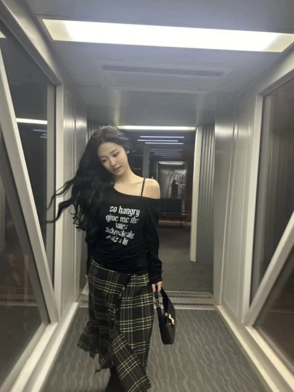 Printed Raglan Long Sleeve T-Shirt-Aespa Ningning