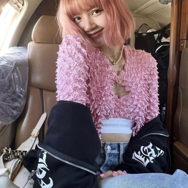 Straykids&Aespa&Blackpink Inspired Zip-Up Hoodie