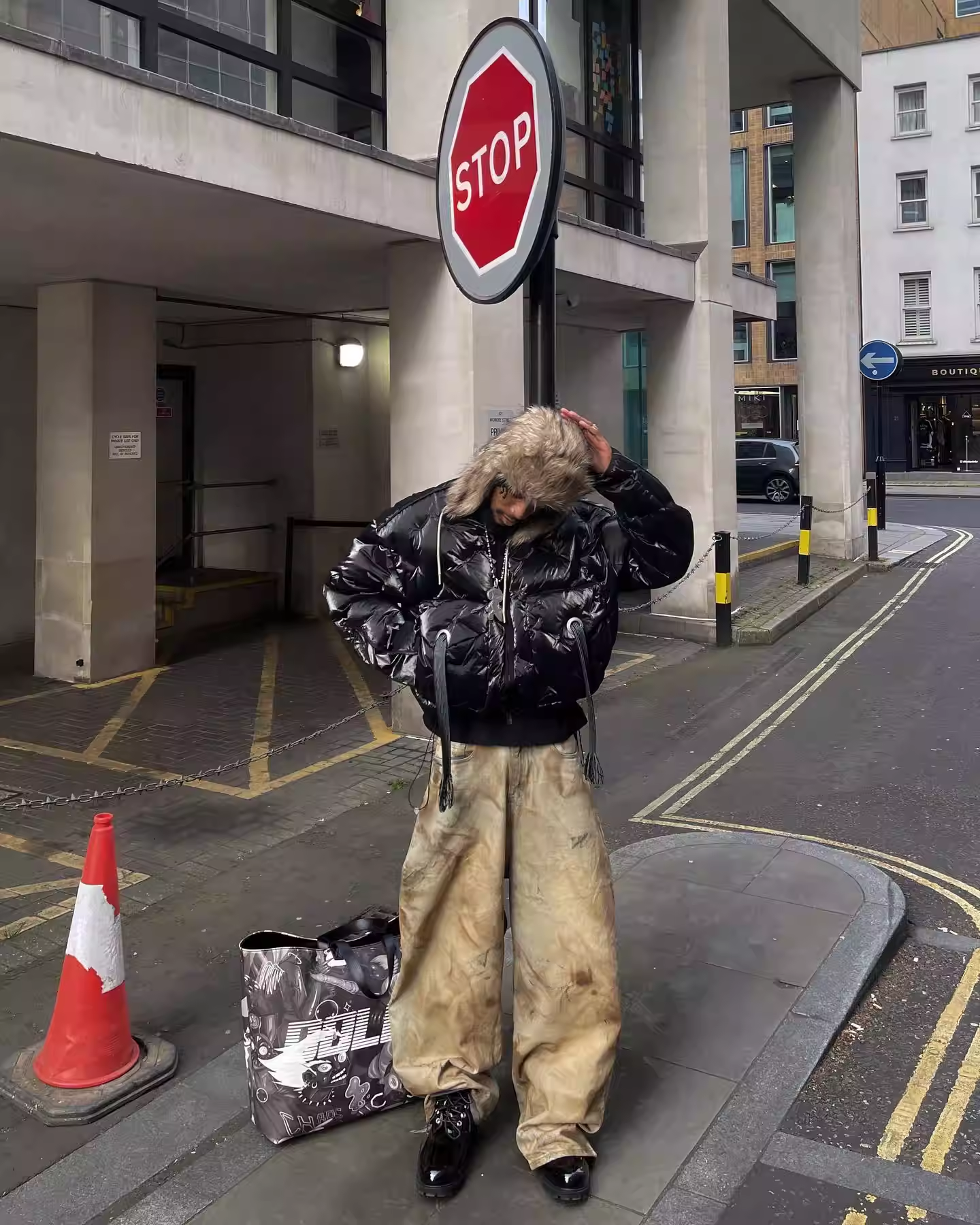 Blackpink Rose Inspired Vintage Distressed Baggy Wide-Leg Jeans