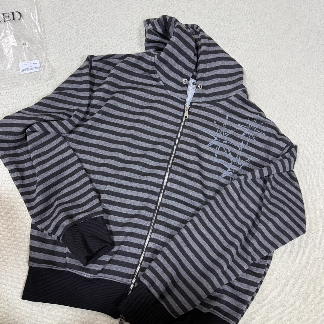 NCT WISH Riku&ZB1 ZhangHao Inspired Y2K Light Gothic Striped Zip-up Hoodie 