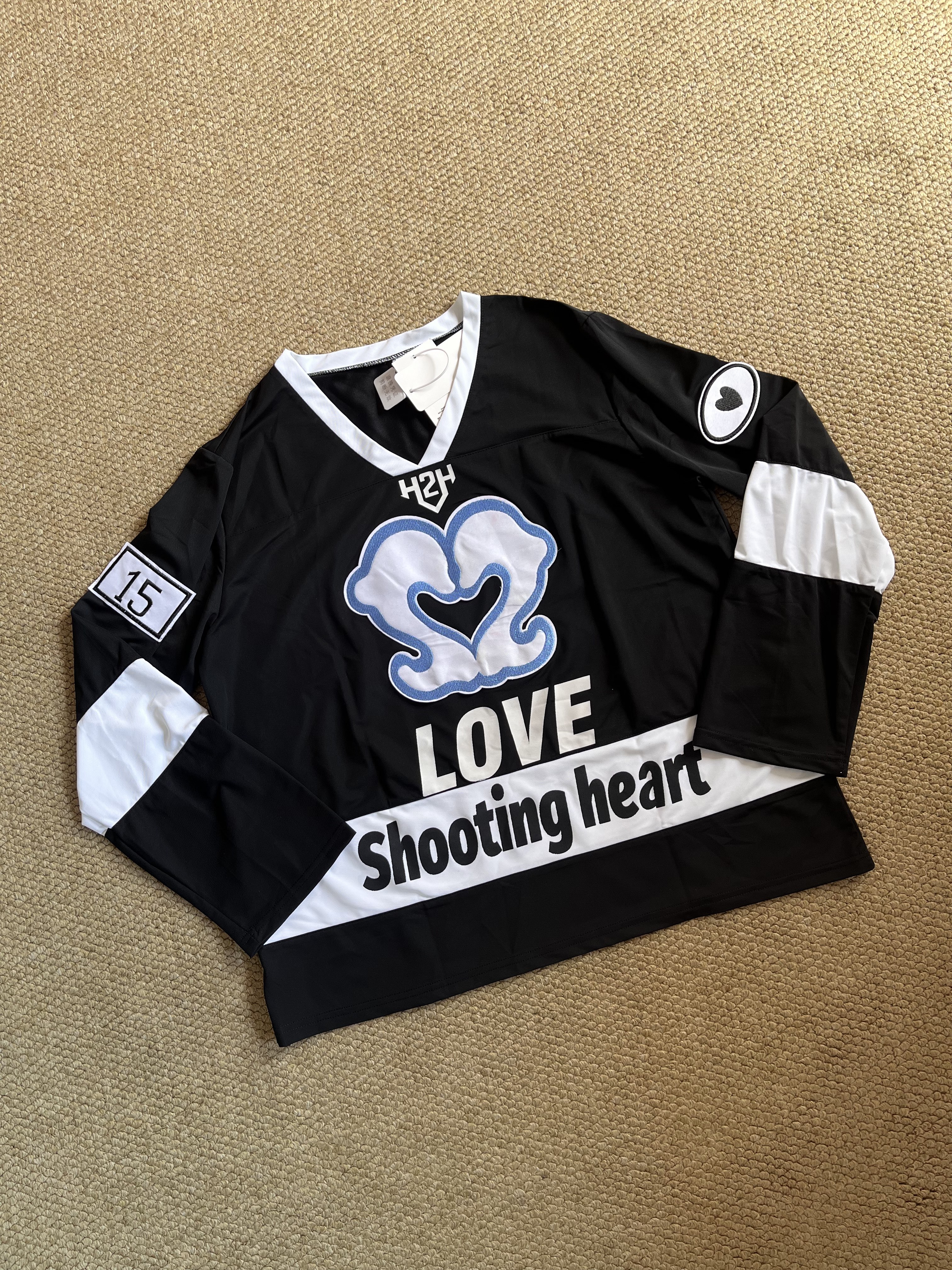 hearts2hearts the love heart custom jersey|pre-order in 15days