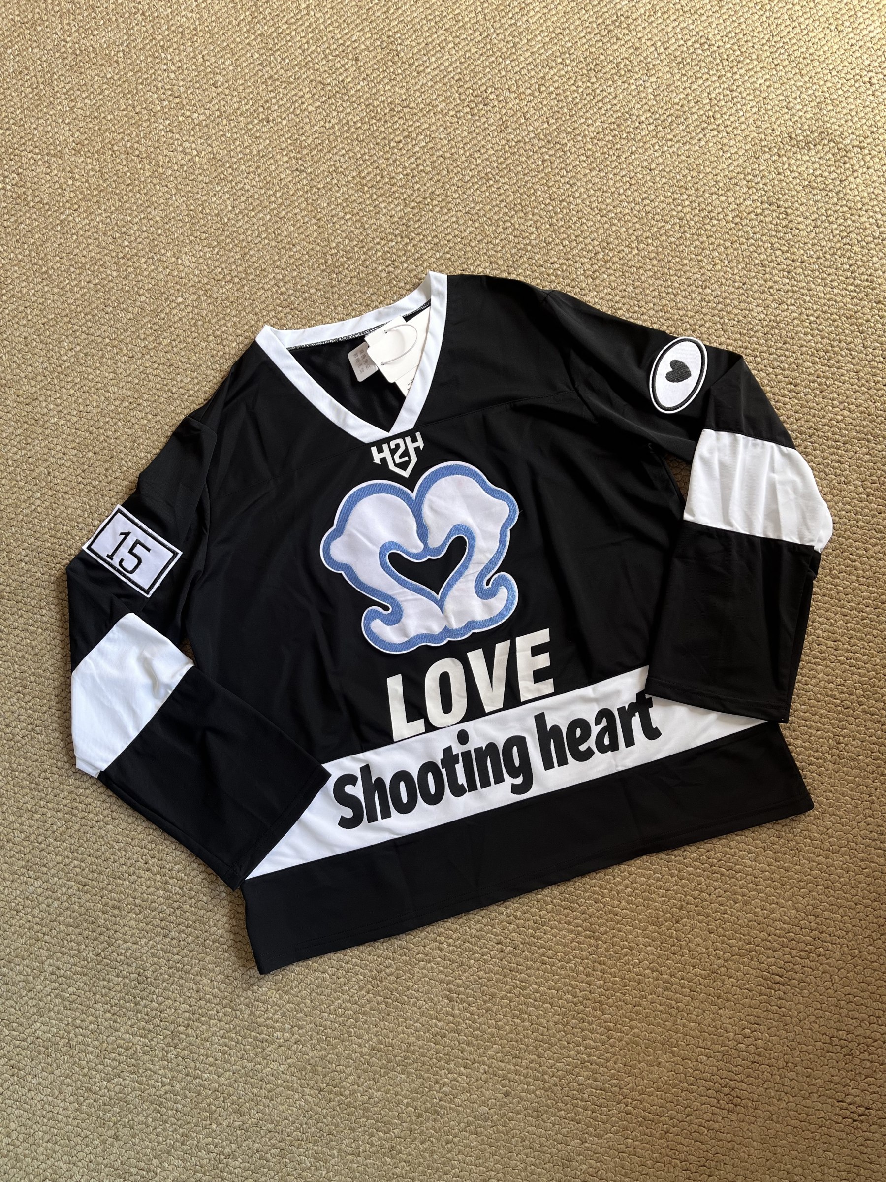 hearts2hearts the love heart custom jersey|pre-order in 15days