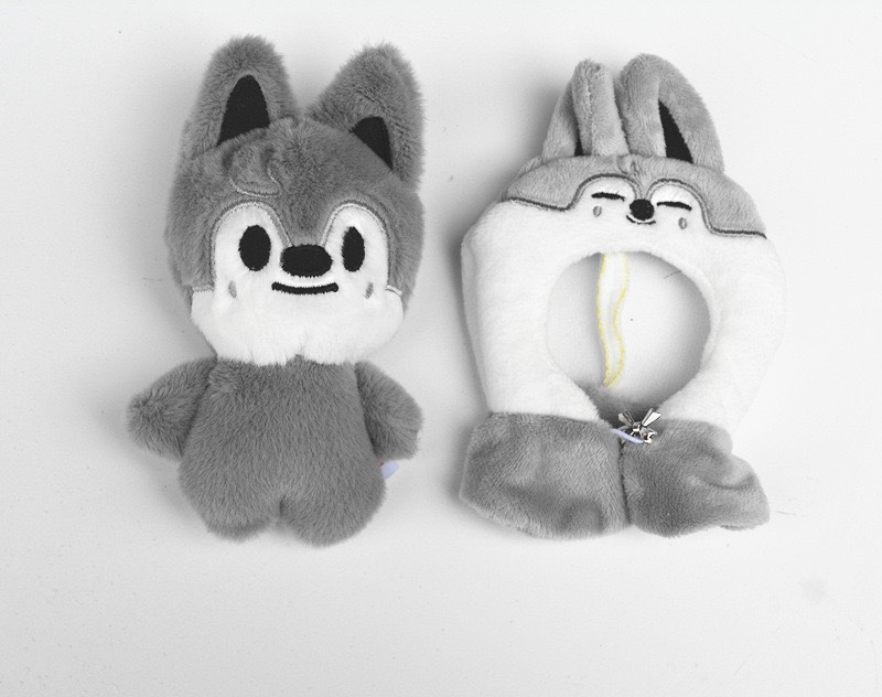 Skzoo  Straykids Cape Bean Eyes Official Merch inspired Plush Doll -stray kids